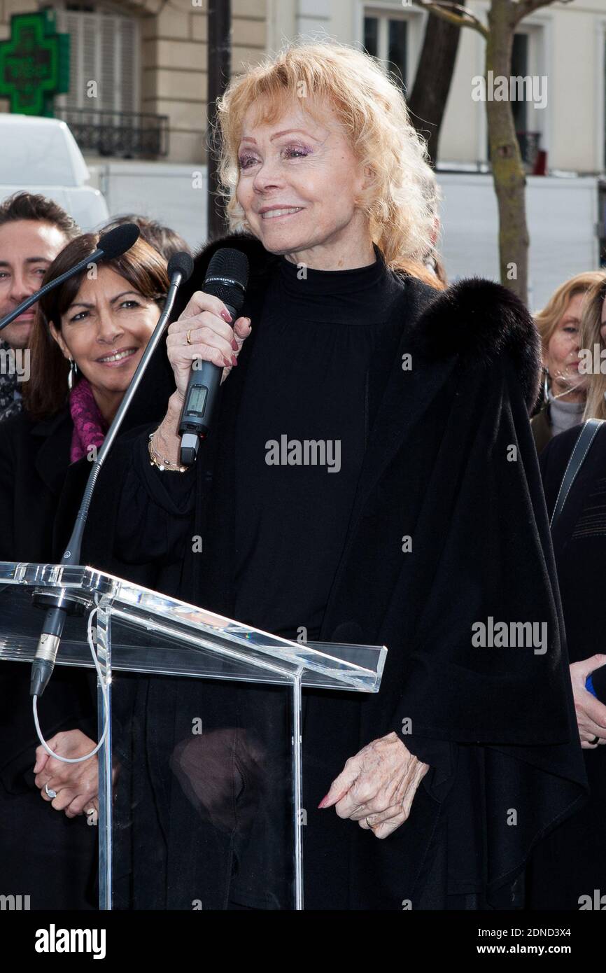 Isabelle Aubret Celebrating the Place Jean Ferrat between Boulevard Ménilmontant and rue Oberkampf in the 11th and 20th district in Paris, France on March 13, 2015. Photo by Audrey Poree/ ABACAPRESS.COM Stock Photo