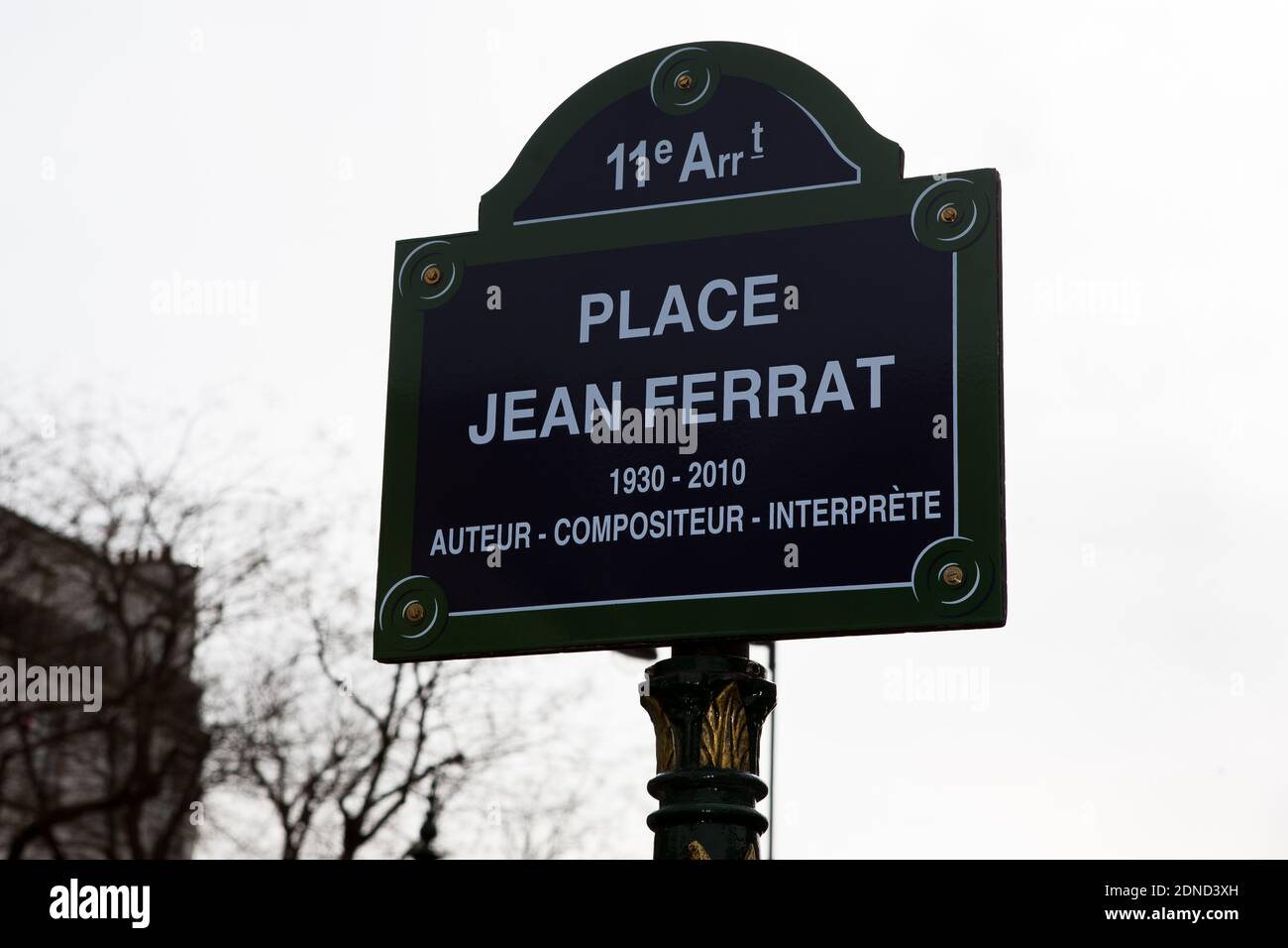 Atmosphere during Celebration of the Place Jean Ferrat between Boulevard Ménilmontant and rue Oberkampf in the 11th and 20th district in Paris, France on March 13, 2015. Photo by Audrey Poree/ ABACAPRESS.COM Stock Photo