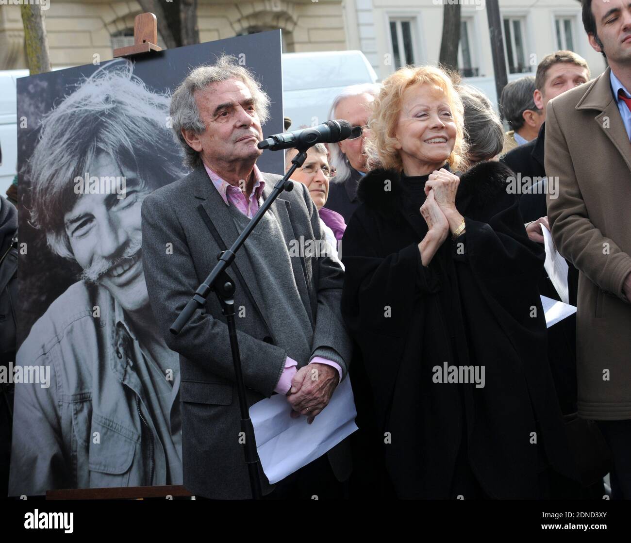 Isabelle Aubret Celebrating the Place Jean Ferrat between Boulevard Ménilmontant and rue Oberkampf in the 11th and 20th district in Paris, France on March 13, 2015. Photo by Alain Apaydin/ABACAPRESS.COM Stock Photo