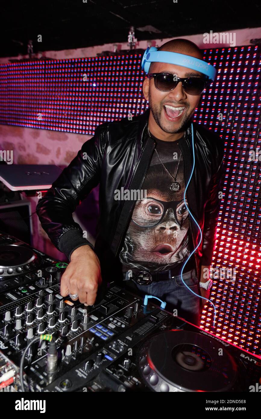 Exclusive - DJ Assad performing during the 'La Plage' Club 20th ...