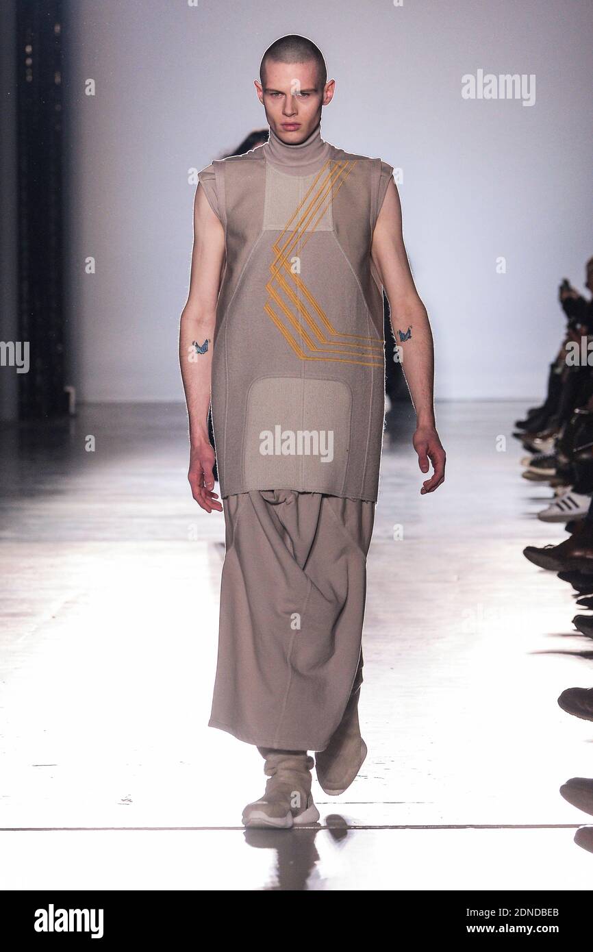 Rick Owens Fall 2024 Menswear Collection: The Designer Held a Fashion Show  In His Own House