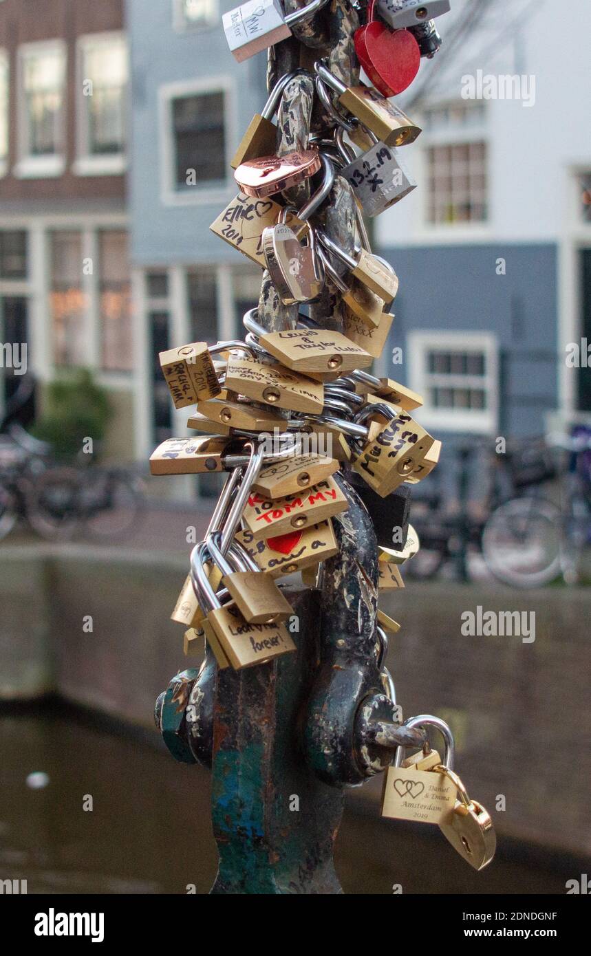 Love lock amsterdam bridge hires stock photography and images Alamy