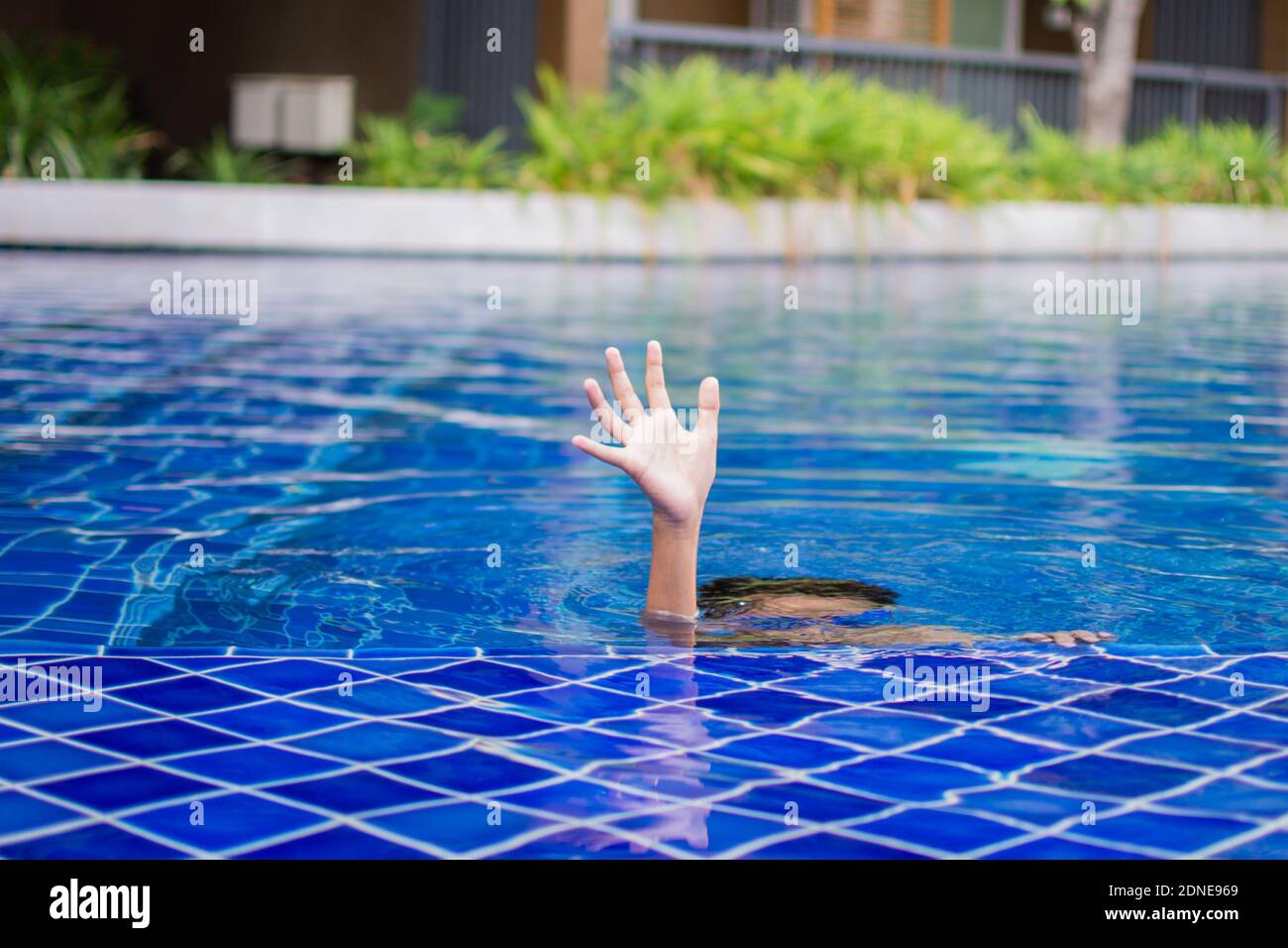 Boy drowning hires stock photography and images Alamy