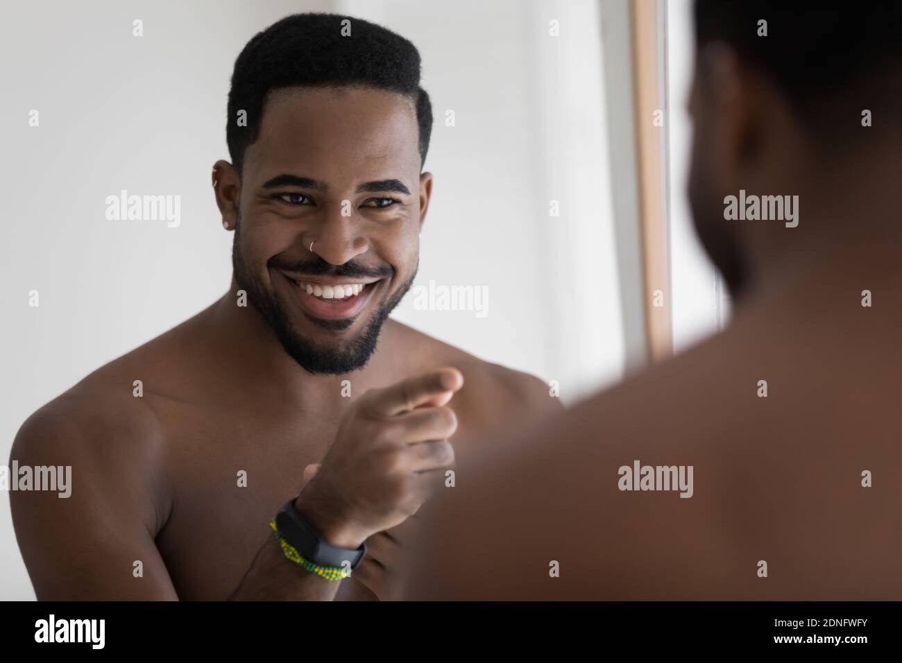 Man tuning hi-res stock photography and images - Alamy