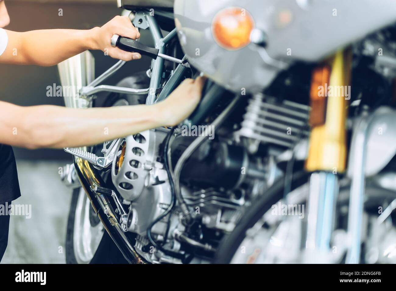 Motor bike repair shop High Resolution Stock Photography and Images Alamy