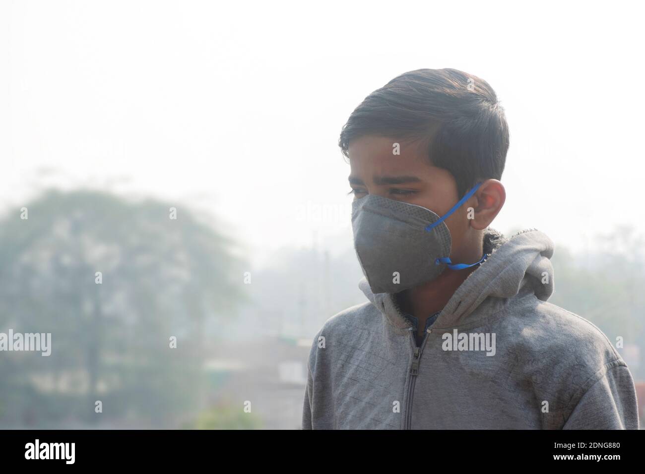 Delhi pollution mask hi-res stock photography and images - Alamy