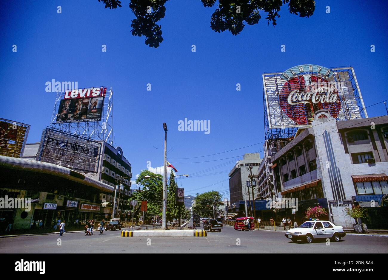 Traffic on the Fuente Osmana Circle, looking towards Osmena Boulevard, in Cebu City on Cebu