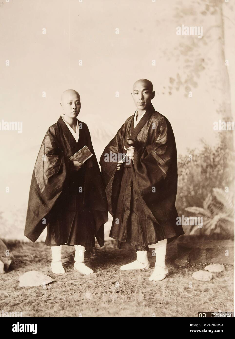 Priests, albumin paper, black and white positive process, total: height: 17.90 cm; width: 12.50 cm, titled, 83 Priests, travel photography, portrait photography, religious officials (Hinduism, Buddhism, Jainism Stock Photo
