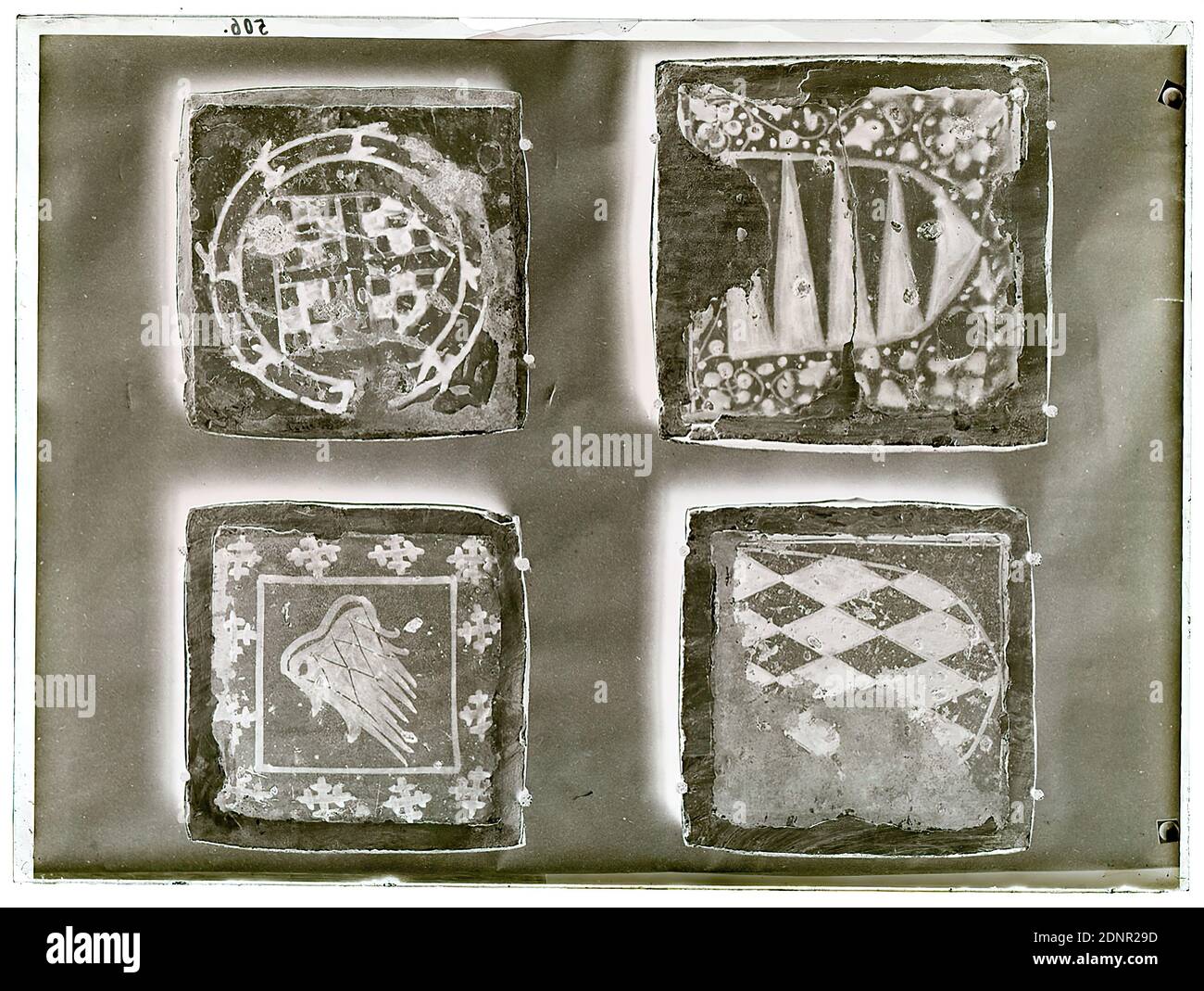 Wilhelm Weimar, tiles, glass negative, black and white negative process, total: height: 23.8 cm; width: 17.8 cm, numbered: top left : in black ink: 506, coat of arms (state symbol), work of applied art (ceramics), tiles, tiles, bricks (building materials), coat of arms shield, heraldic symbol, ornaments, architectural details Stock Photo