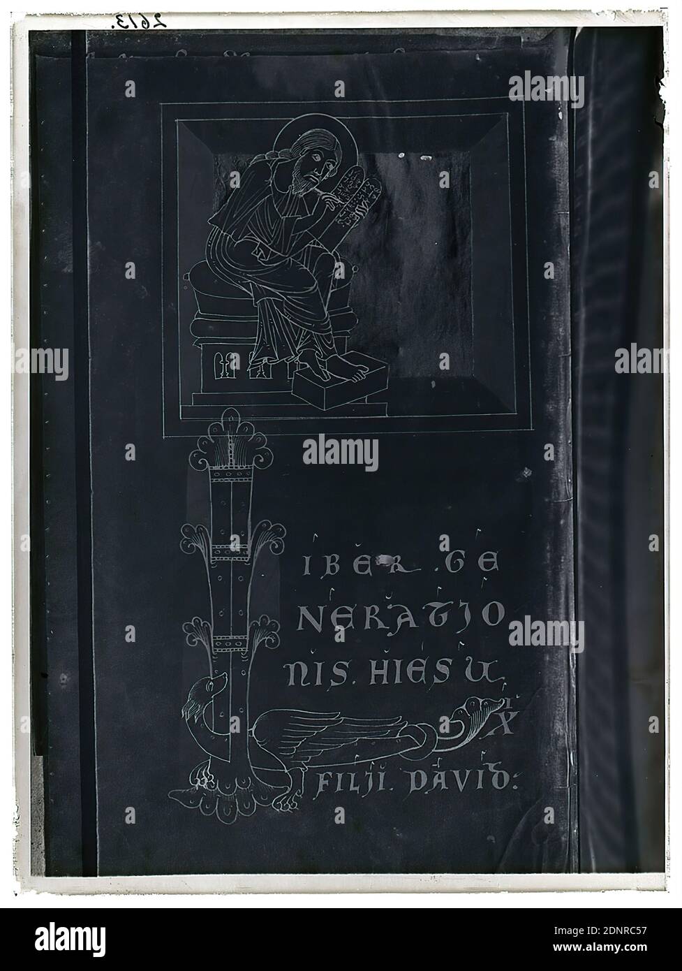 Wilhelm Weimar, Jesus Christ, glass negative, black and white negative process, total: height: 23.8 cm; width: 17.8 cm, numbered: top left: in black ink: 2613. work of applied art (skins, leather), Christ, ornaments, letters, alphabet, writing Stock Photo