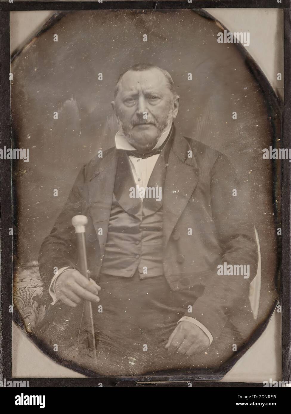 Hermann Heinrich Albers (1787-1861), landowner in Fikensolt in the Grand Duchy of Oldenburg, daguerreotype, image size: height: 12.50 cm; width: 9.00 cm, name of the sitter in black ink, portrait photograph, half-length portrait, man, sitting figure, Hermann Heinrich Albers Stock Photo