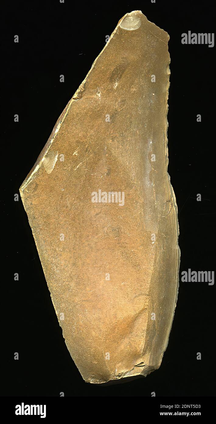 Blade, flint, beaten, flint, Total: Height: 8.8 cm; Width: 3.7 cm ...