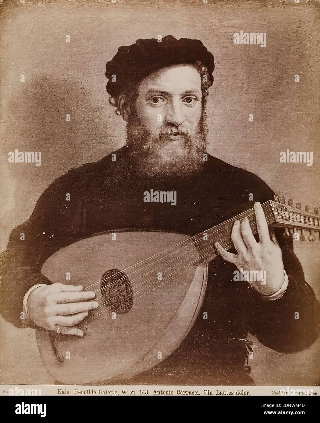Josef Löwy, 143rd Antonio Carracci, A lute player, albumin paper, black and white positive process, image size: height: 25.2 cm; width: 20.5 cm, inscribed: recto and: exposed: phot. v. J. Löwy. quays. Painting Gallery, Vienna. 143 Antonio Carracci, A lute player. Reproduction reserved, lute, portrait, musician, painting Stock Photo