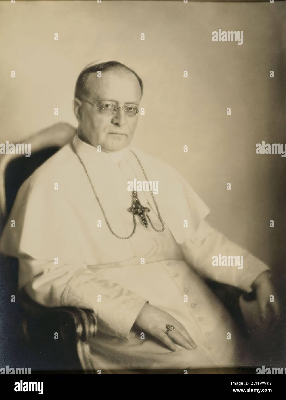 Pope pius xi hi-res stock photography and images - Alamy