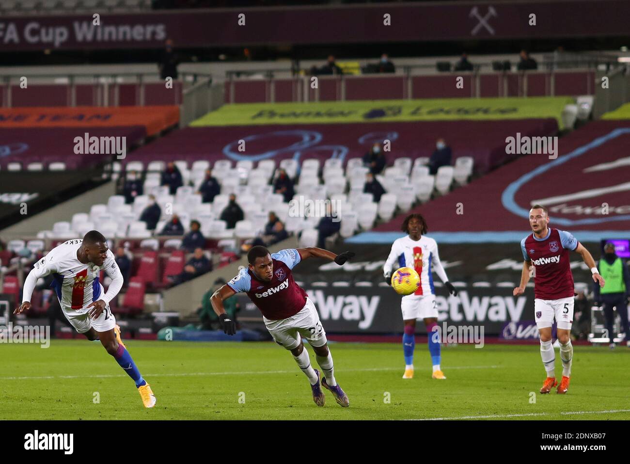 Benteke goal palace hires stock photography and images Alamy