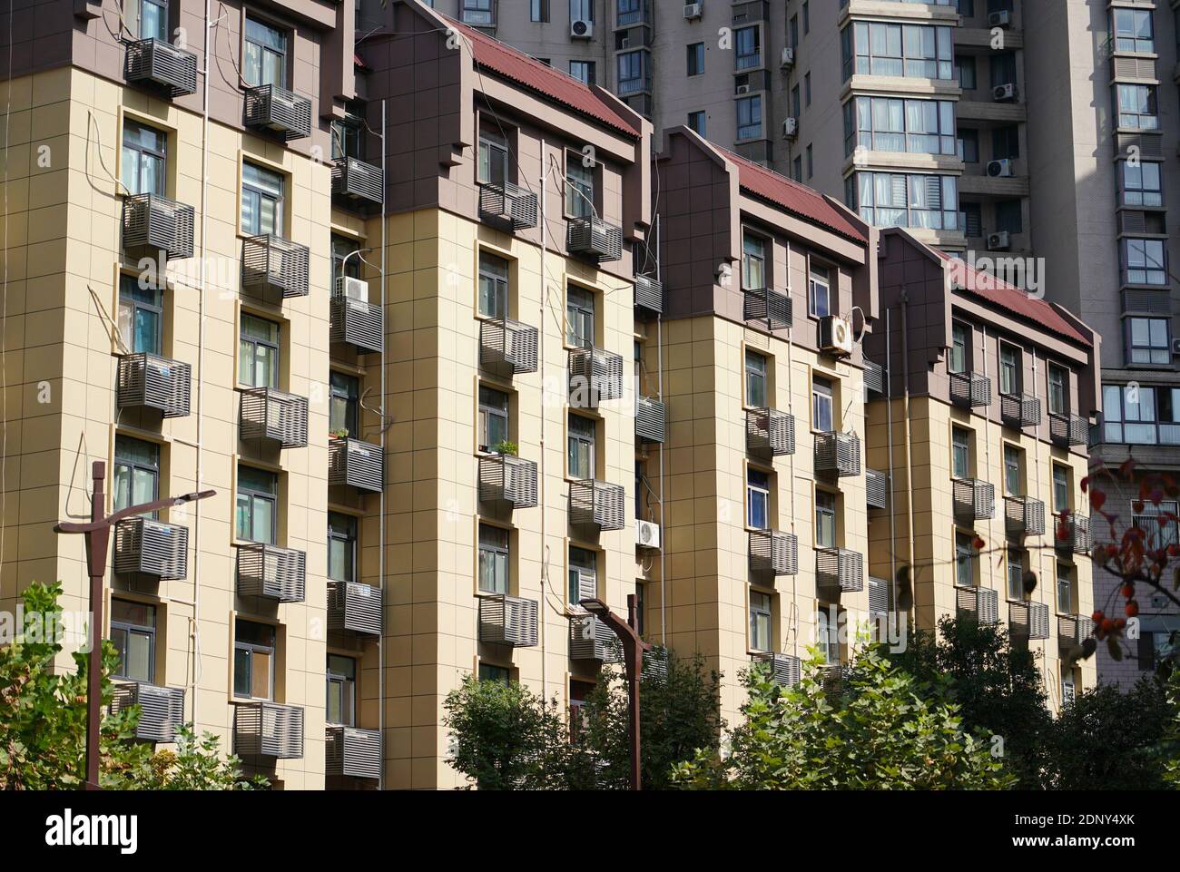 Beijing, China. 2nd Nov, 2020. Photo taken on Nov. 2, 2020 shows an external view of a renovated residential building in a community in Yanta District of Xi'an, northwest China's Shaanxi Province. Credit: Shao Rui/Xinhua/Alamy Live News Stock Photo