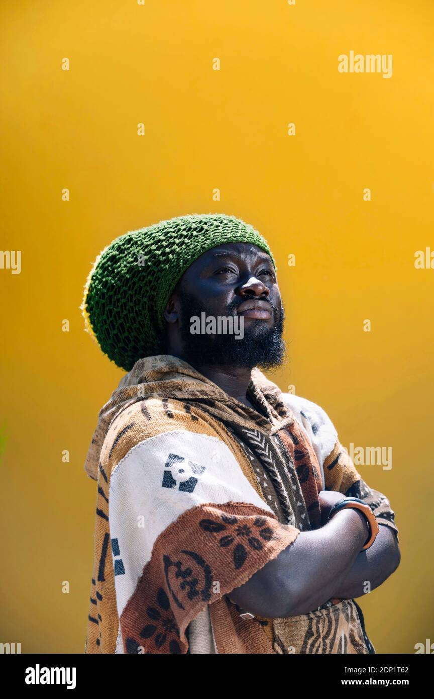 Rasta man hi-res stock photography and images - Alamy