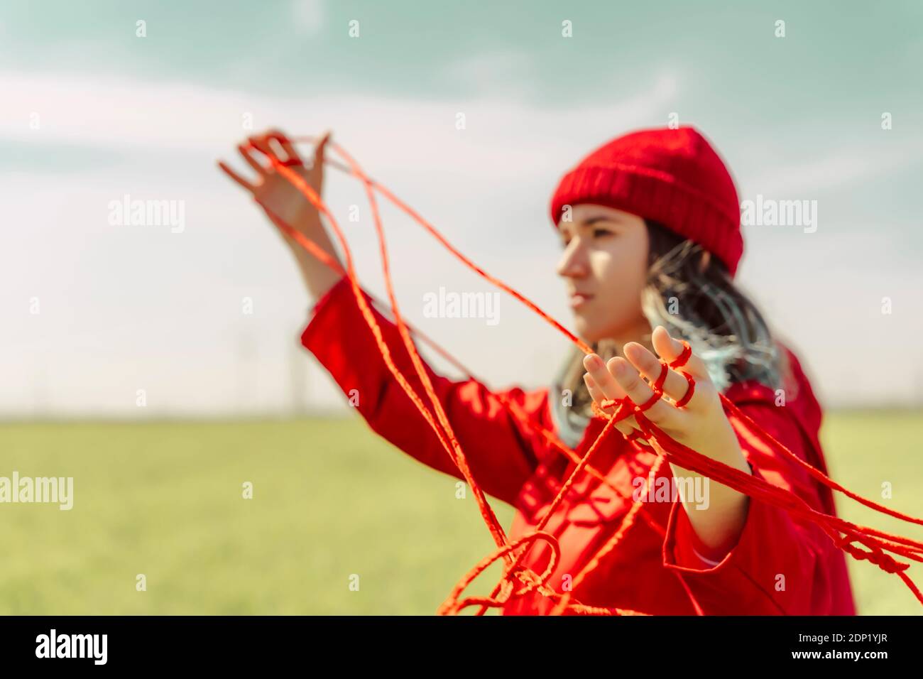Red string hires stock photography and images Alamy
