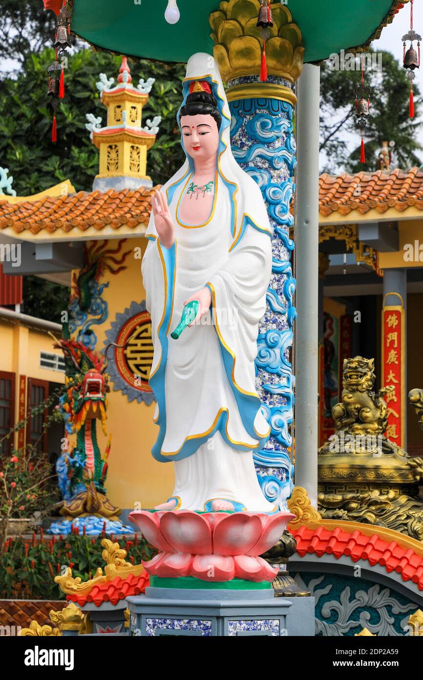 A statue of the Goddess of Mercy at the Sung Hung Pagoda (Sung Hung Co Tu), Duong Dong town, Phu Quoc district, Vietnam, Asia Stock Photo