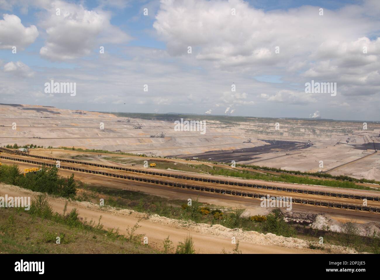 Blick in den Braunkohletagebau Hambach in der Nähe von Düren Stock Photo