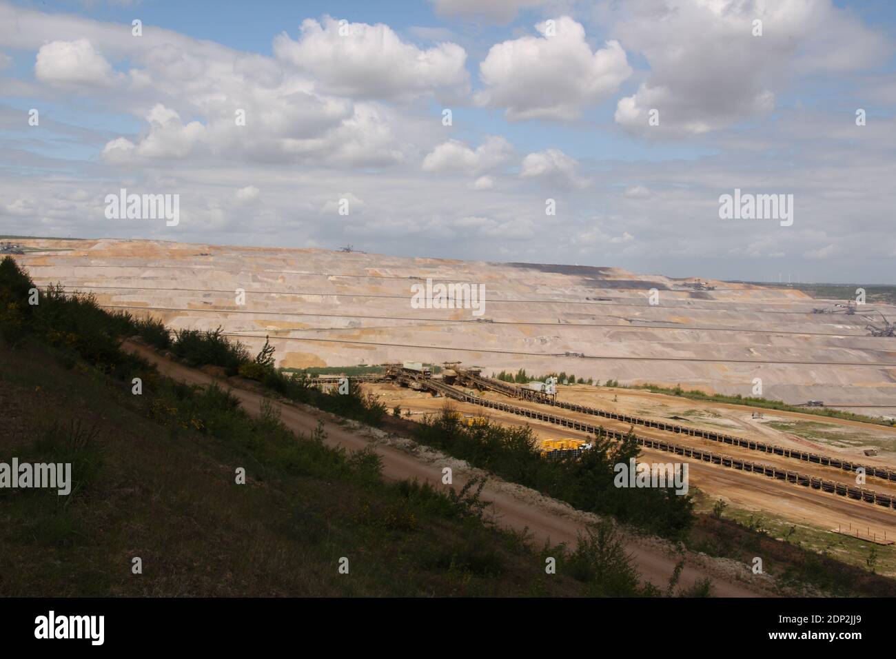 Blick in den Braunkohletagebau Hambach in der Nähe von Düren Stock Photo