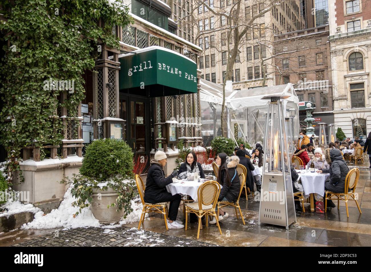Outdoor dining near bryant park hotsell