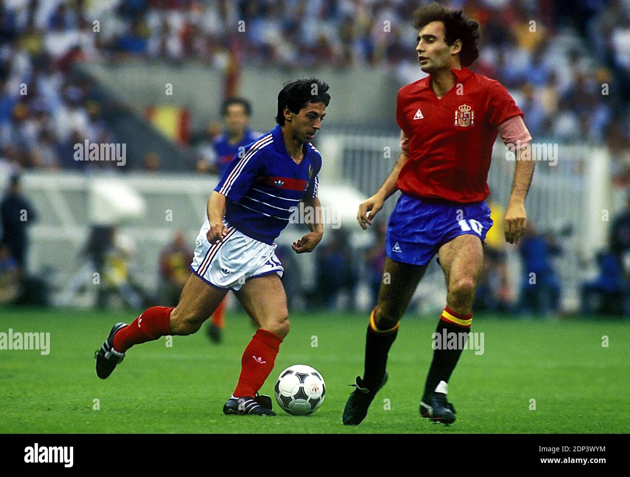 Photo Ancienne Alain Giresse – Match Amical International 1981 – Équipe De France