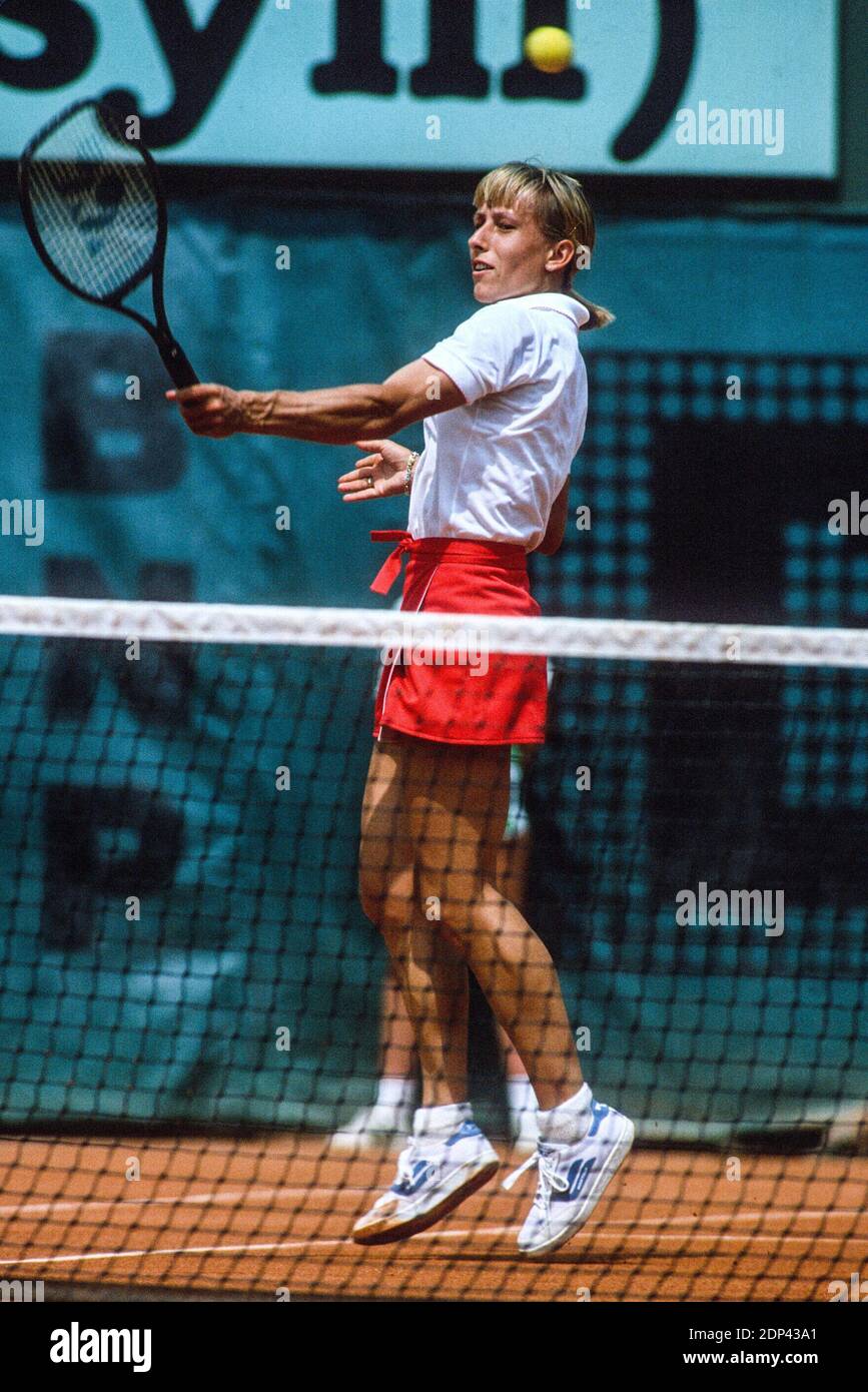 USA's Martina Navratilova winner of the French Tennis Open against USA's  Andrea Jaeger In Roland-Garros Stadium, Paris, France on May 24th, 1982..  Photo by Henri Szwarc/ABACAPRESS.COM Stock Photo - Alamy