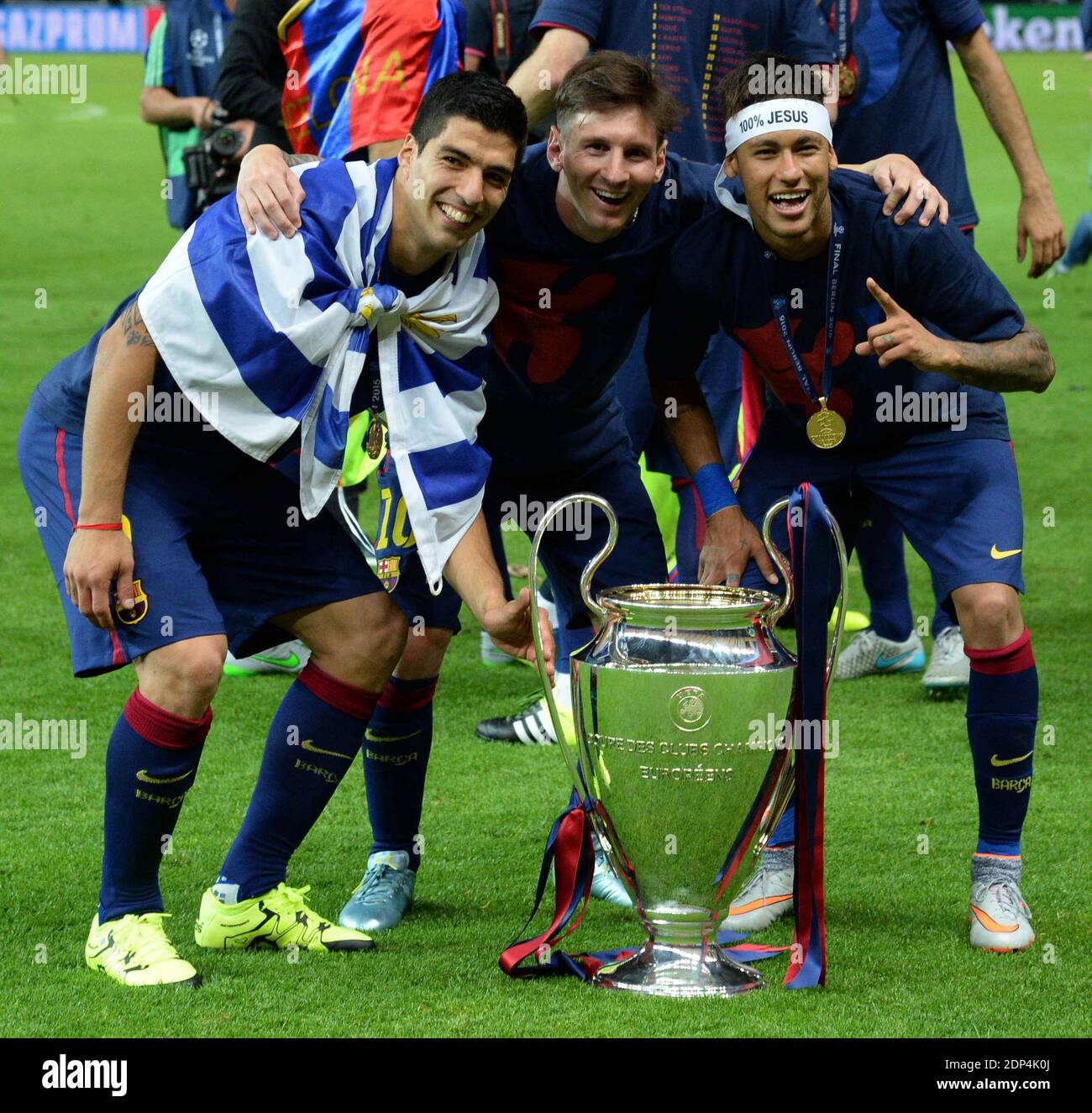 Messi And Neymar And Suarez Wallpapers  Visca barça Cr7 vs messi Fotos  de fútbol