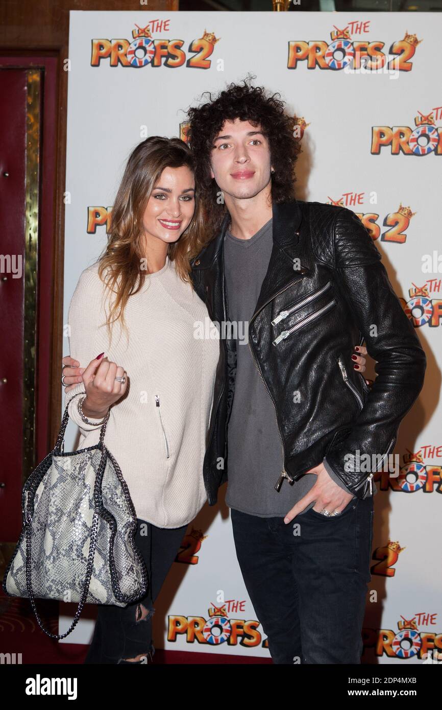 Julian Perretta et sa girlfriend a la premiere du film Les Profs 2 au