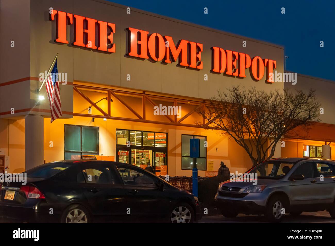 The Home Depot, an Atlanta-based home improvement DIY chain store, in Lilburn, Georgia, just east of Atlanta. (USA) Stock Photo