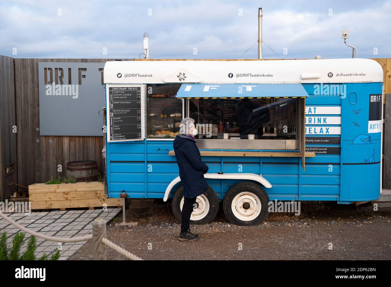 Trailer selling coffee and cakes outside Drift cafe near North Berwick in East Lothian, Scotland, UK Stock Photo