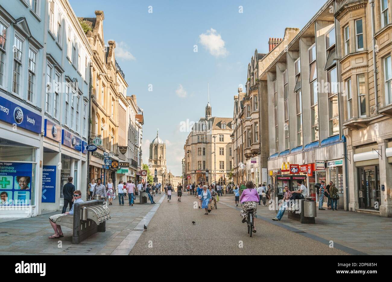 Shopping area at the historic town center of Oxford, Oxfordshire, England Stock Photo