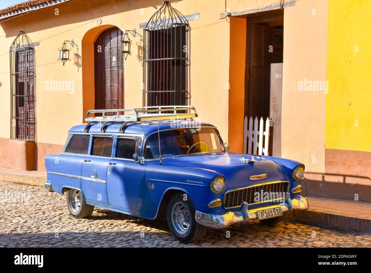 Vintage car, Trinidad Cuba Stock Photo Alamy