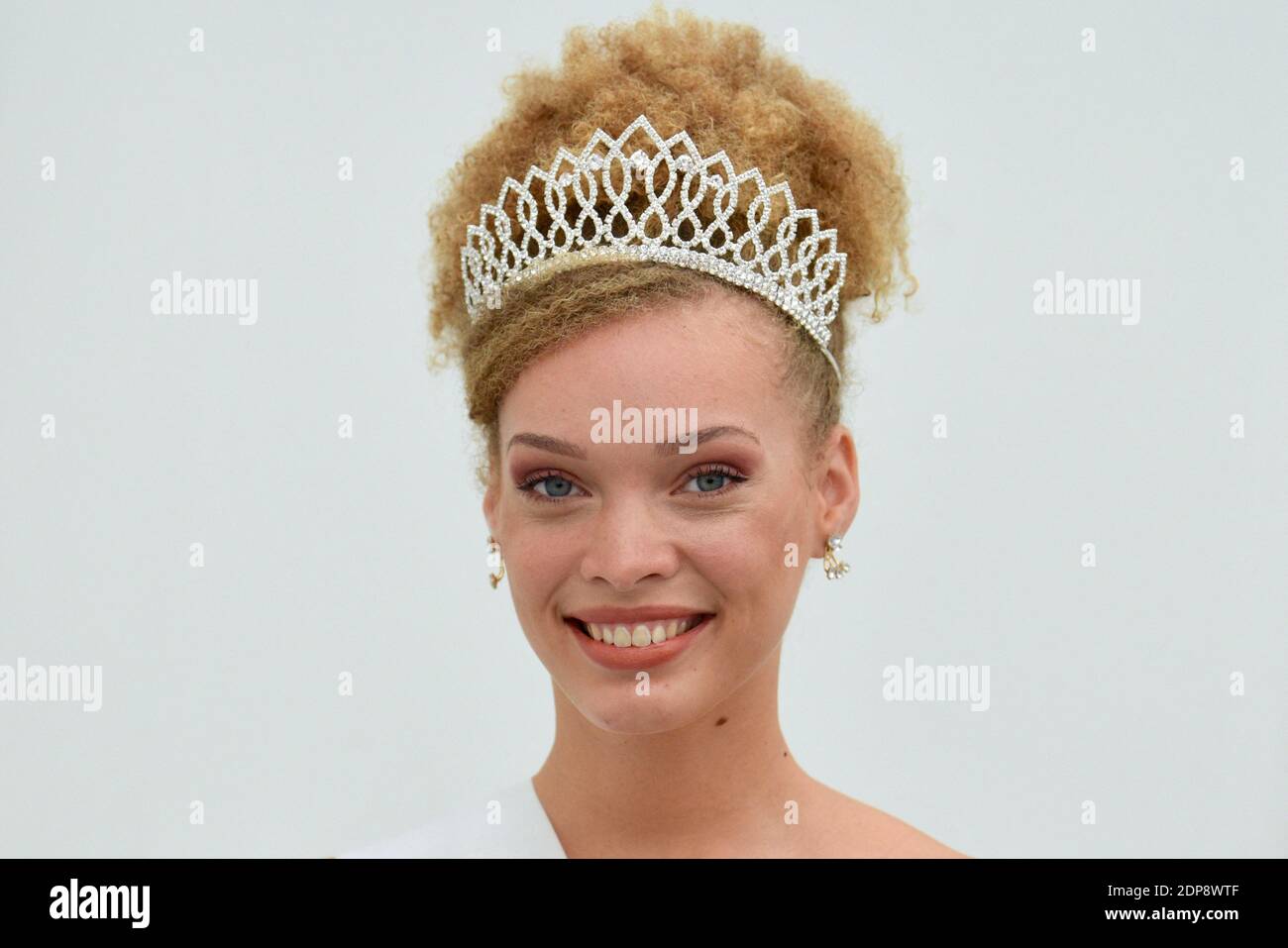 A day in the company of Aurélie Roux Miss Alsace 2000, during her visit ...