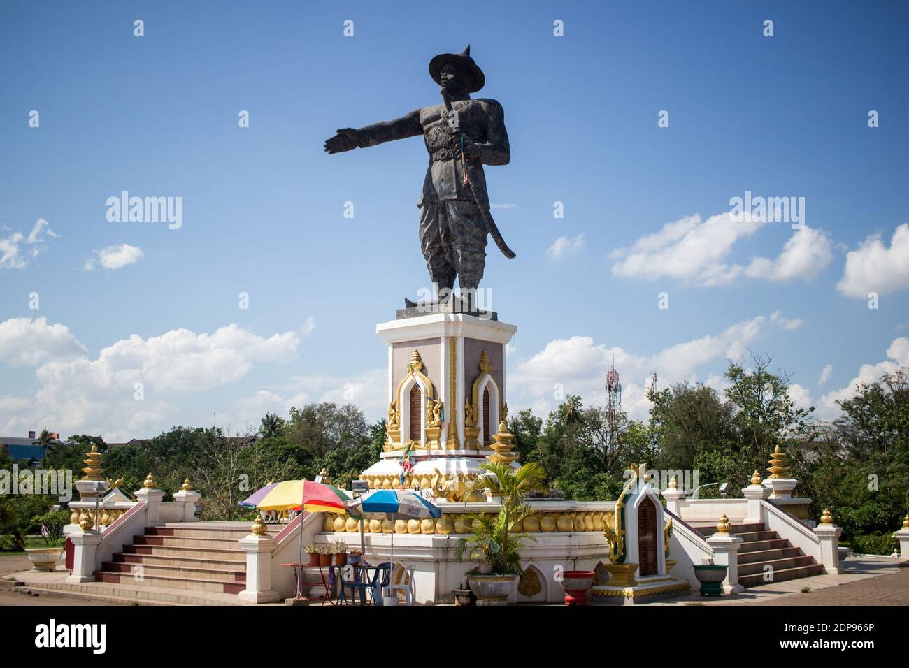 LAO - VIENTIANE LA COMPROMISE Même si elle se rapproche du million d’habitants, Vientiane a encore les allures d’une bourgade à côte des mégapoles des Stock Photo