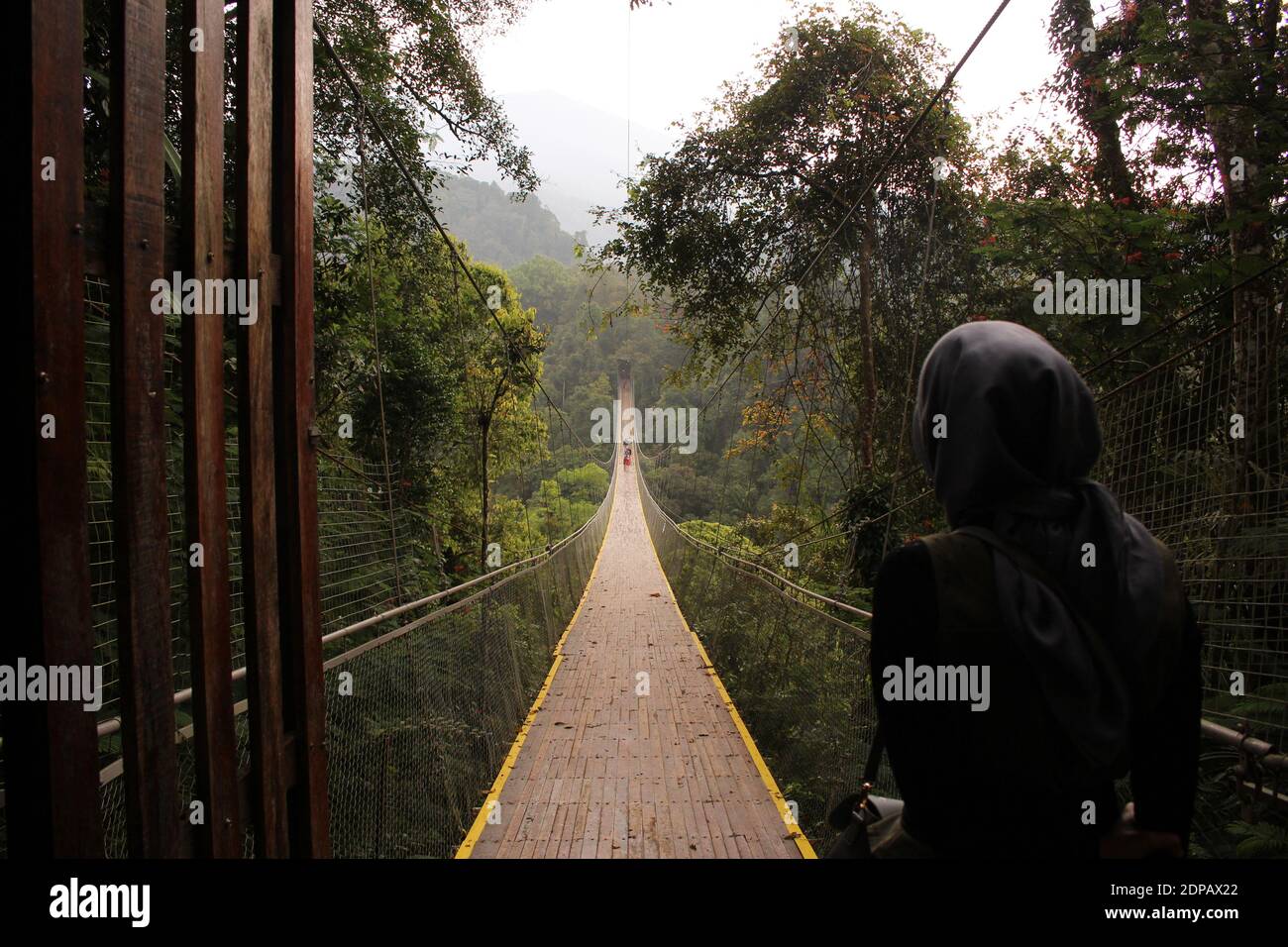 Rope suspension railway hi-res stock photography and images - Alamy