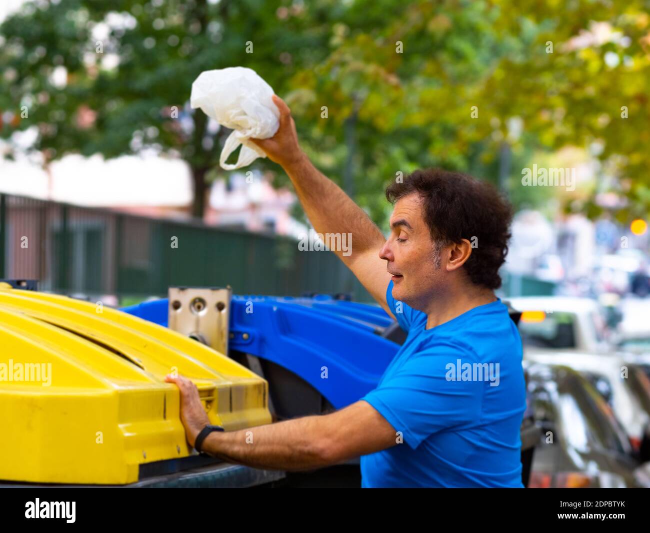 Man Throwing Garbage High Resolution Stock Photography and Images Alamy