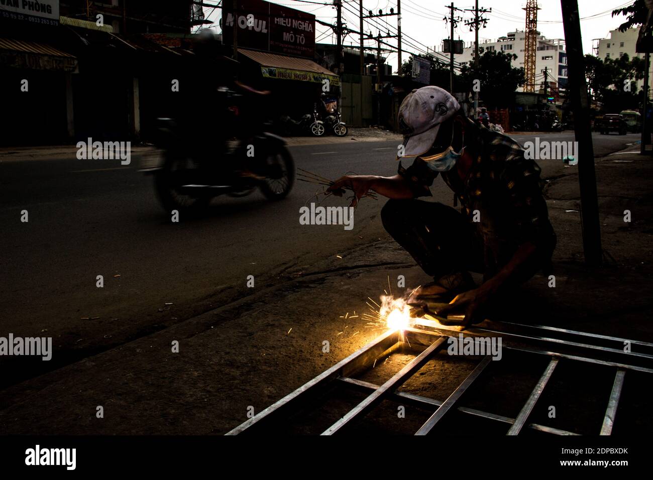 VIETNAM - HO-CHI-MINH THE BOULIMIC Portrait of the metropolis Ho Chi Minh City which is experiencing an exponential economic boom. VIETNAM - HO-CHI-MI Stock Photo