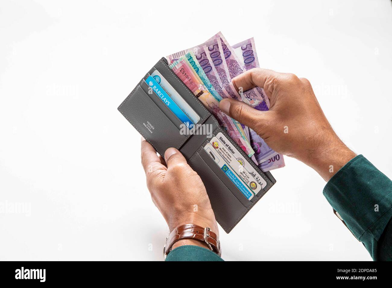 Qatari riyal hi-res stock photography and images - Alamy