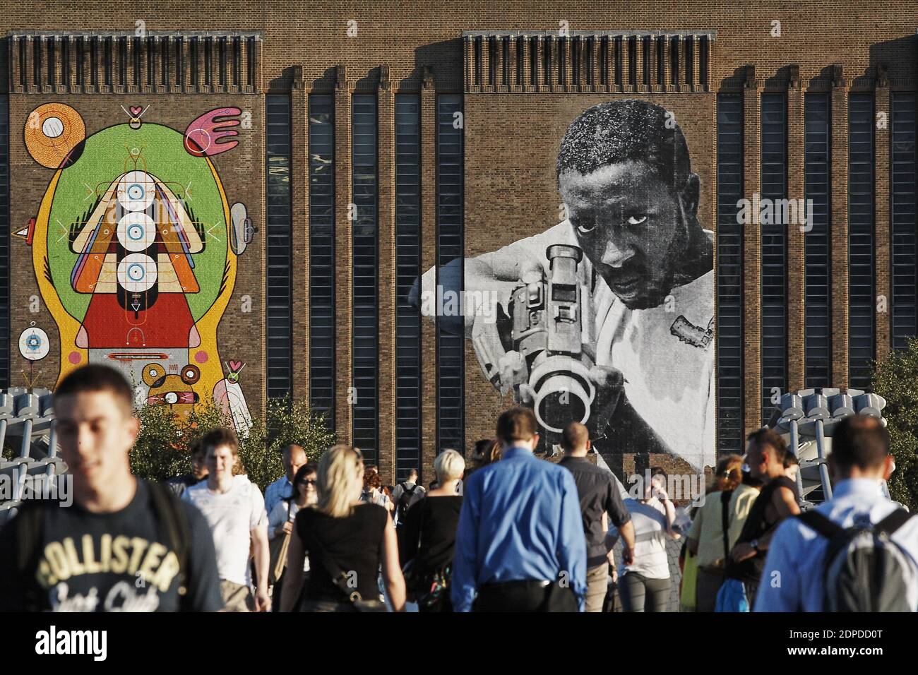 GREAT BRITAIN / London/ Street Art /Tate Modern has commissioned six acclaimed international street artists (Sixeart, Os Gemeos, Faile, Nunca and Blu) Stock Photo