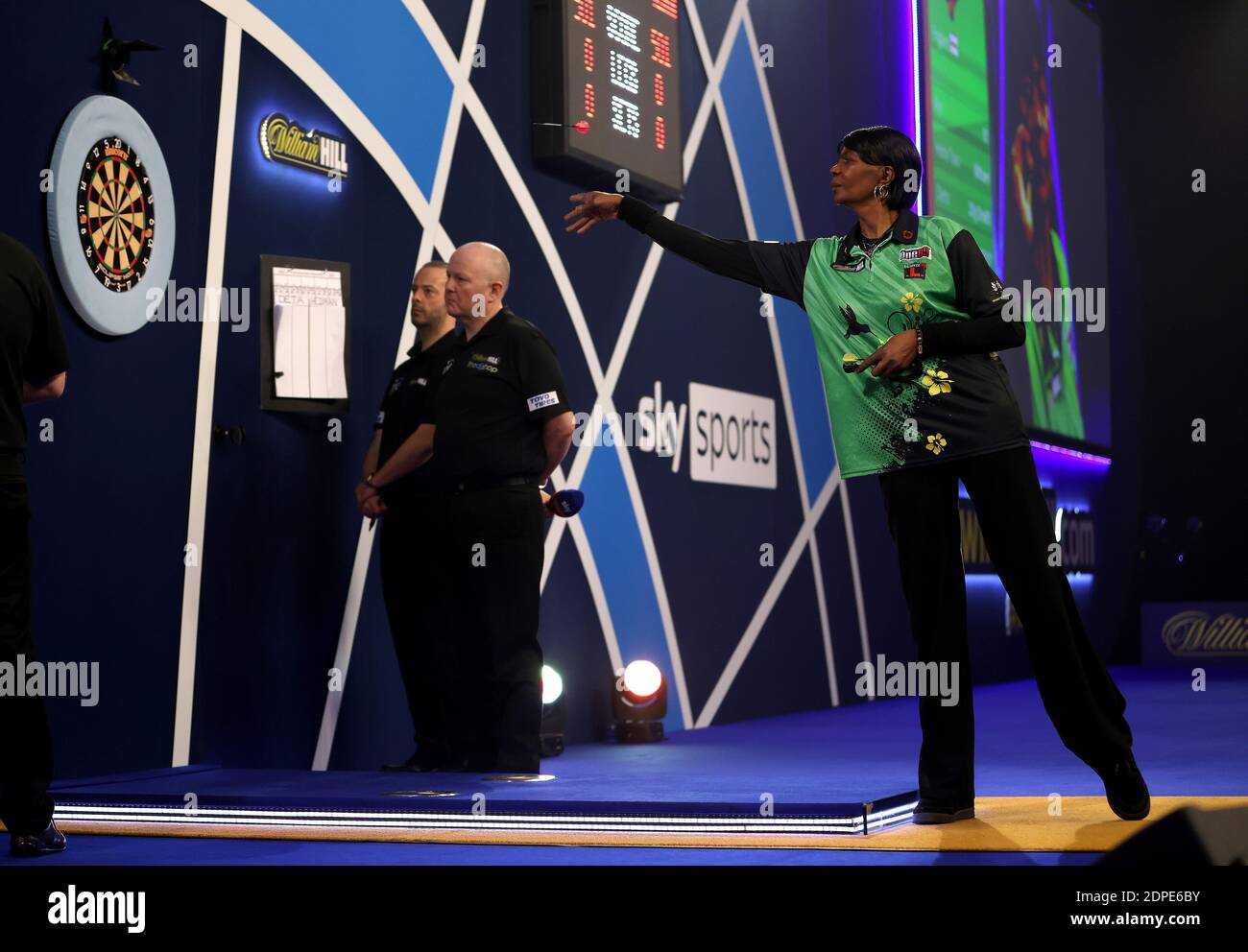 Deta Hedman in action during day five of the William Hill World Darts  Championship at Alexandra Palace, London Stock Photo - Alamy