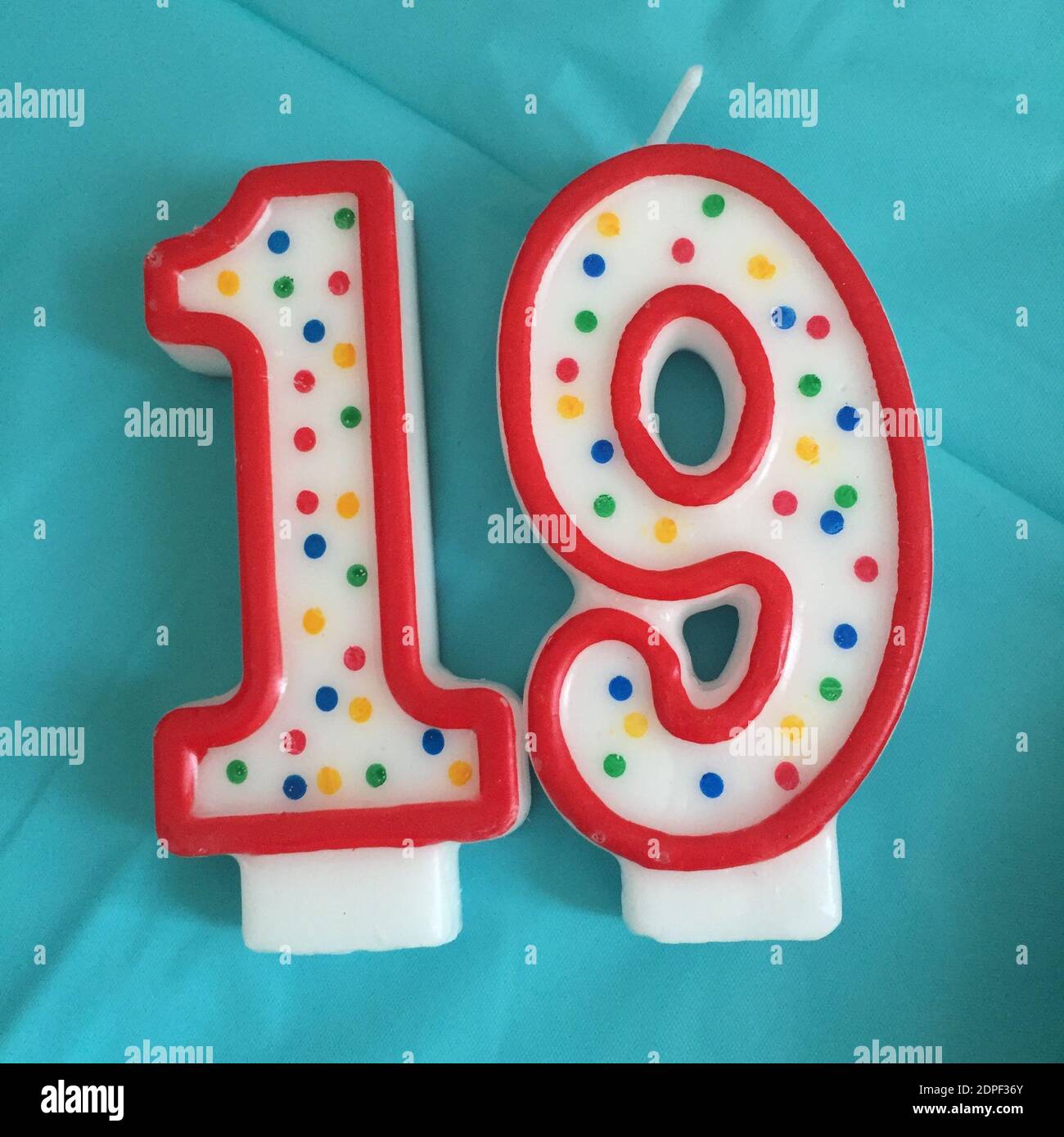 Numbered birthday candle hi-res stock photography and images - Alamy