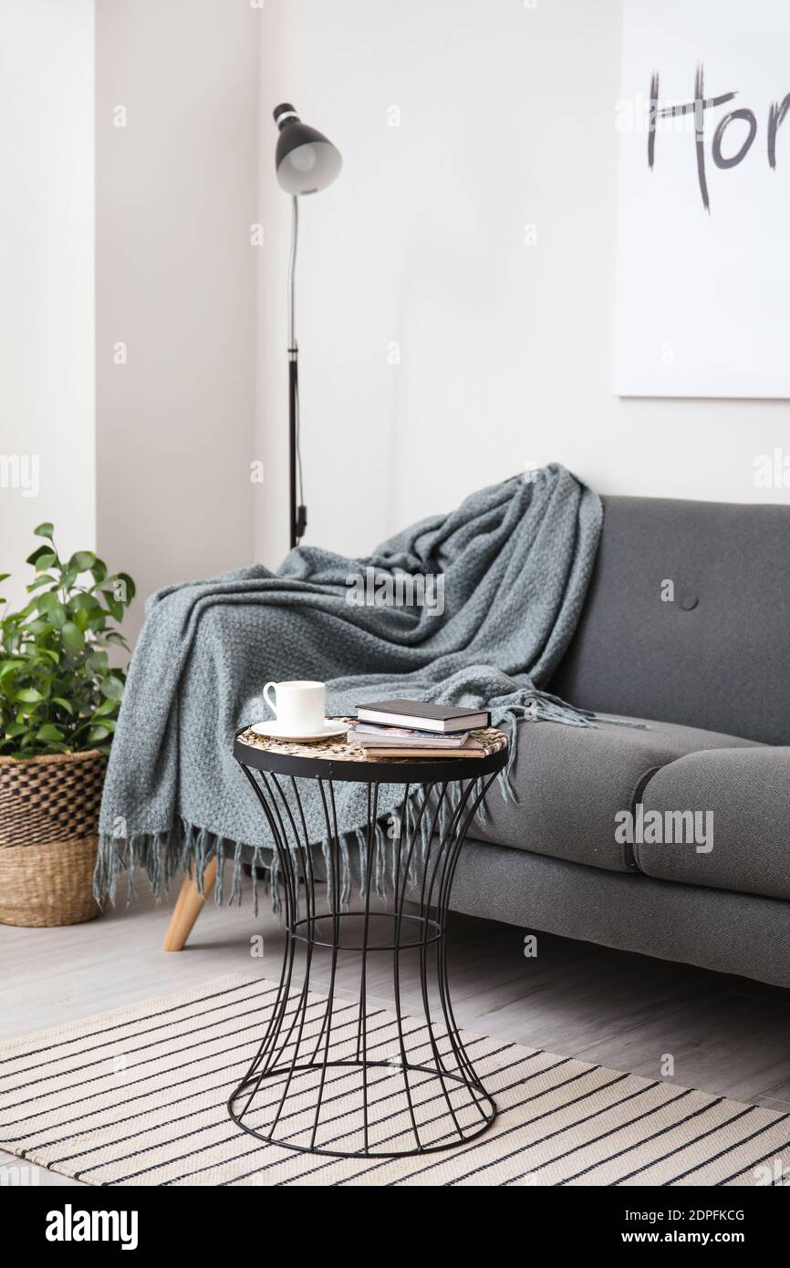 Stylish interior of modern living room Stock Photo - Alamy