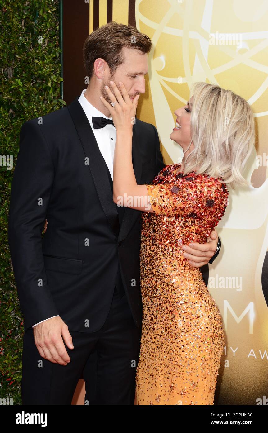 Brooks Laich and Julianne Hough attend the Creative Arts Emmy Awards at