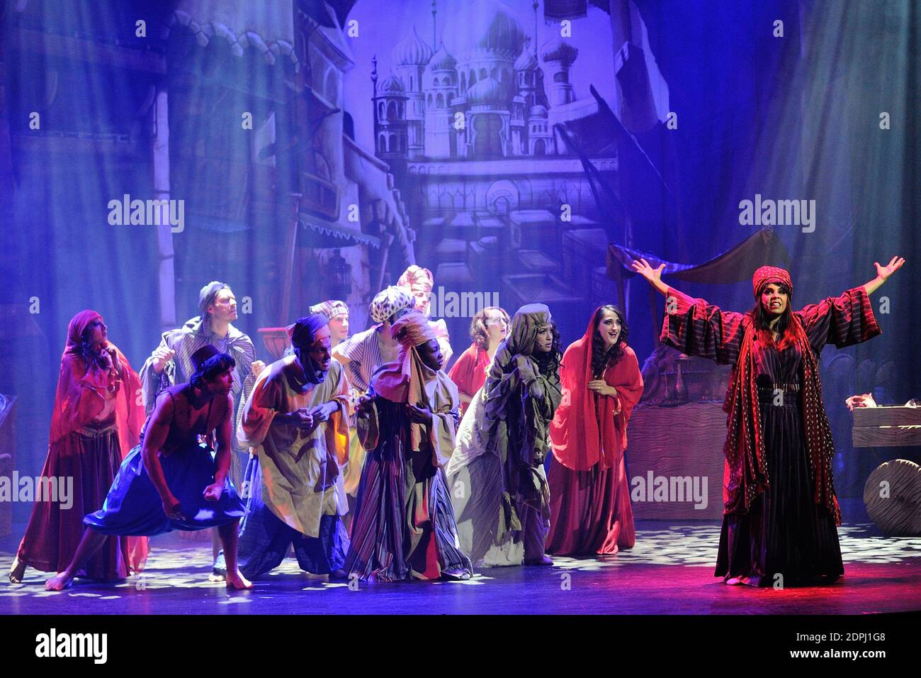 Cast of 'Aladin, Faites un Voeu' performing for the showcase preview