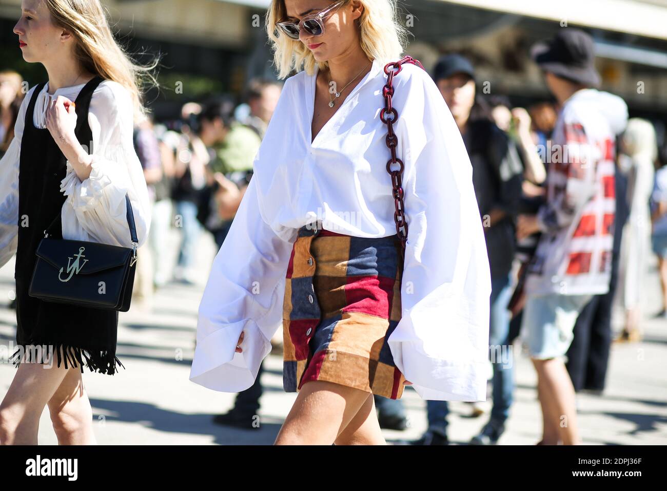 Street style, arriving at Tommy Hilfiger Spring Summer 2016 show held at  Pier 36, in New York, USA, on September 14th, 2015. Photo by Marie-Paola  Bertrand-Hillion/ABACAPRESS.COM Stock Photo - Alamy