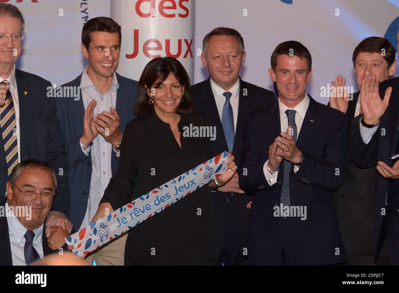 Anne Hidalgo and Prime Minister Manuel Valls attending the 'Je Reve Des