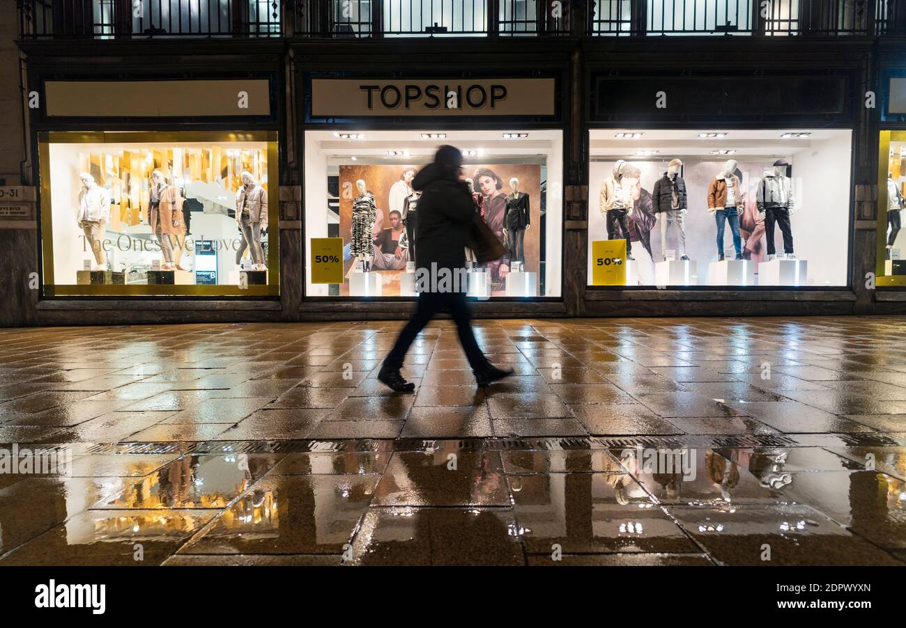 Edinburgh Night Rain High Resolution Stock Photography And Images Alamy Edinburgh Night Rain High Resolution Stock Photography And Images Alamy