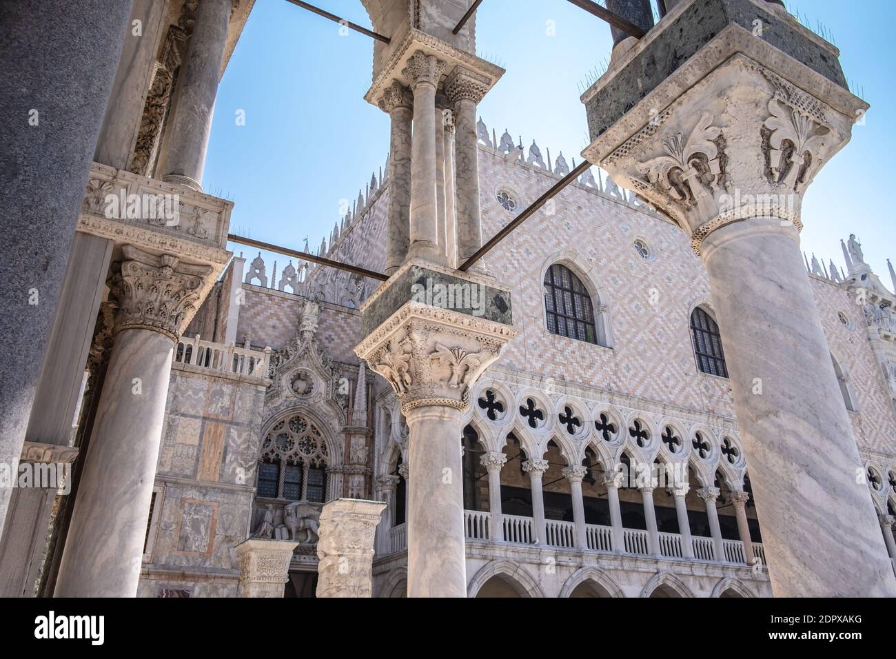 Exterior facade doges palace in hi-res stock photography and images - Alamy